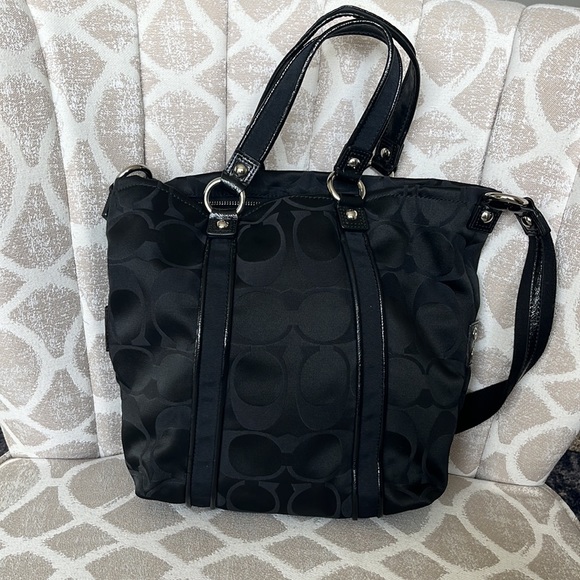 Black Coach Purse - Picture 3 of 4